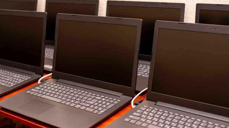 PC laptop rentals